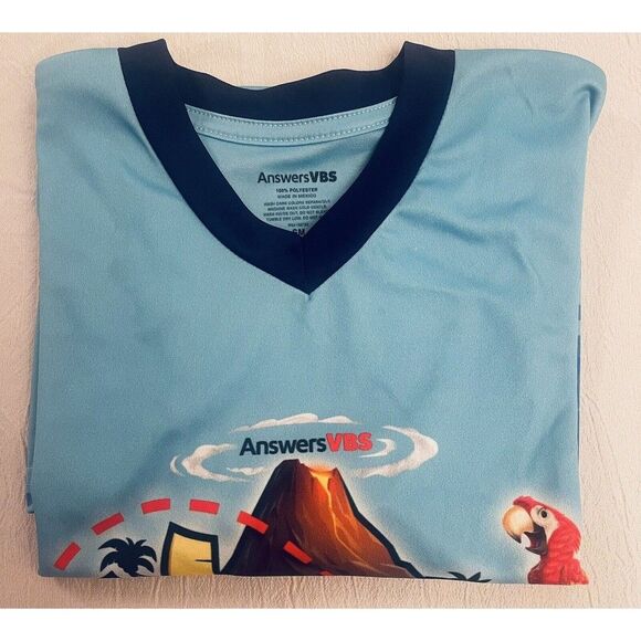 Mystery Island Answer VBS Tracking Down Athletic V-Neck T-Shirt Unisex Size SM - Picture 5 of 5